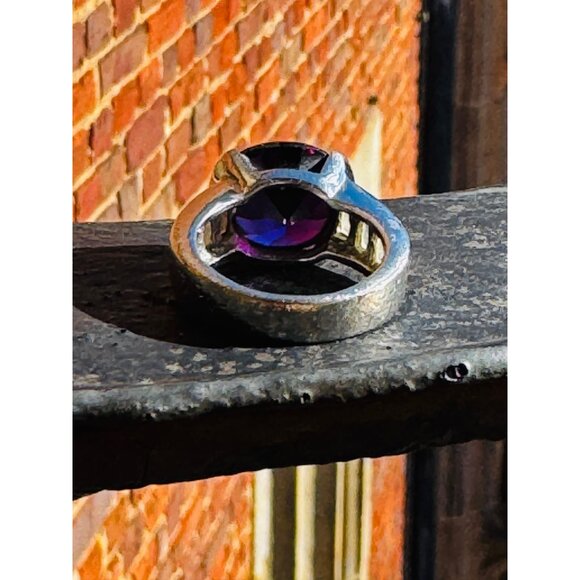 Estate Sterling Silver 925 Amethyst Ring with Cubic Zirconia Accents, Size 7, 10 - Picture 3 of 10